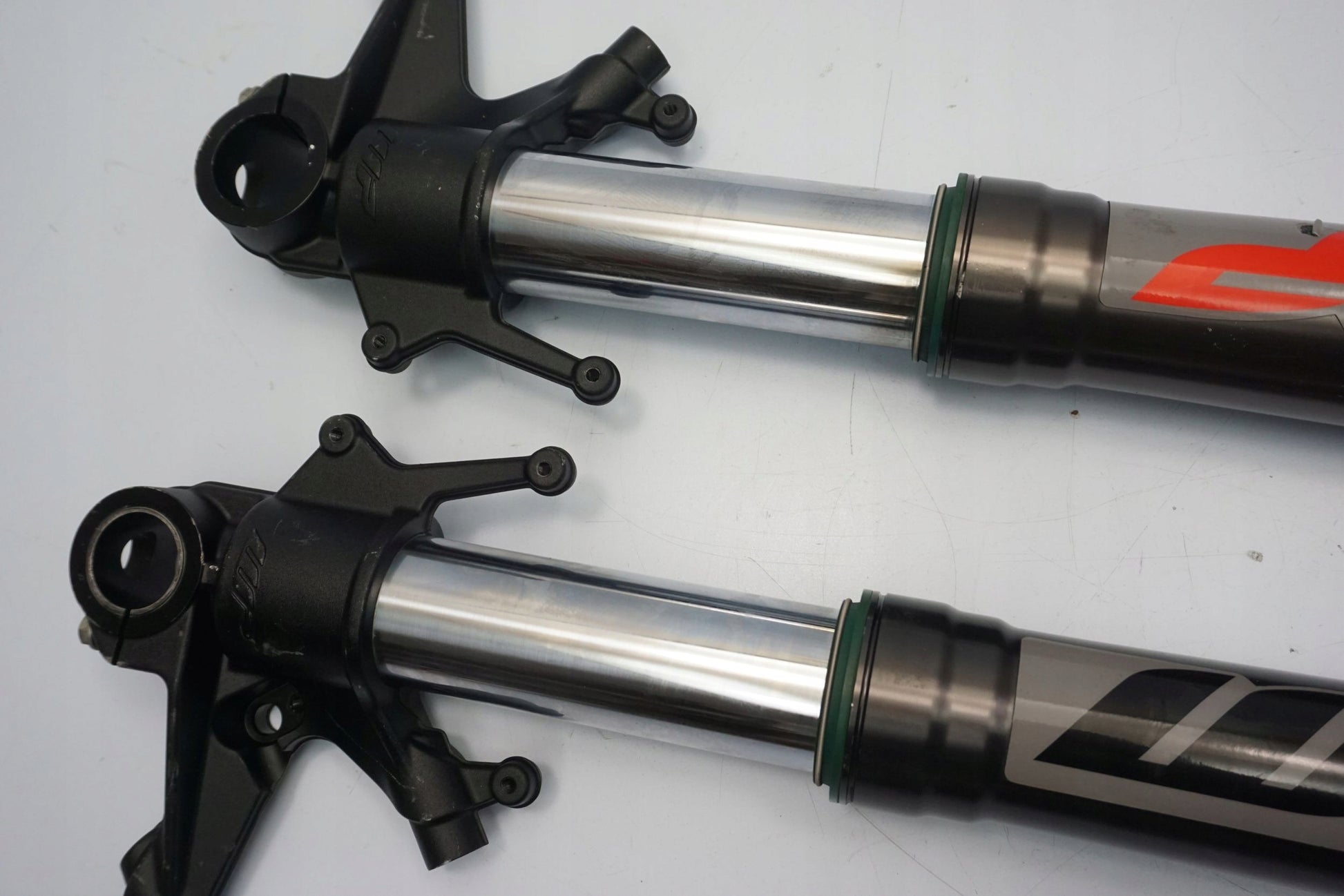 KTM 1290 SUPER DUKE 17-20 Gabel Gabelholme Fork 10