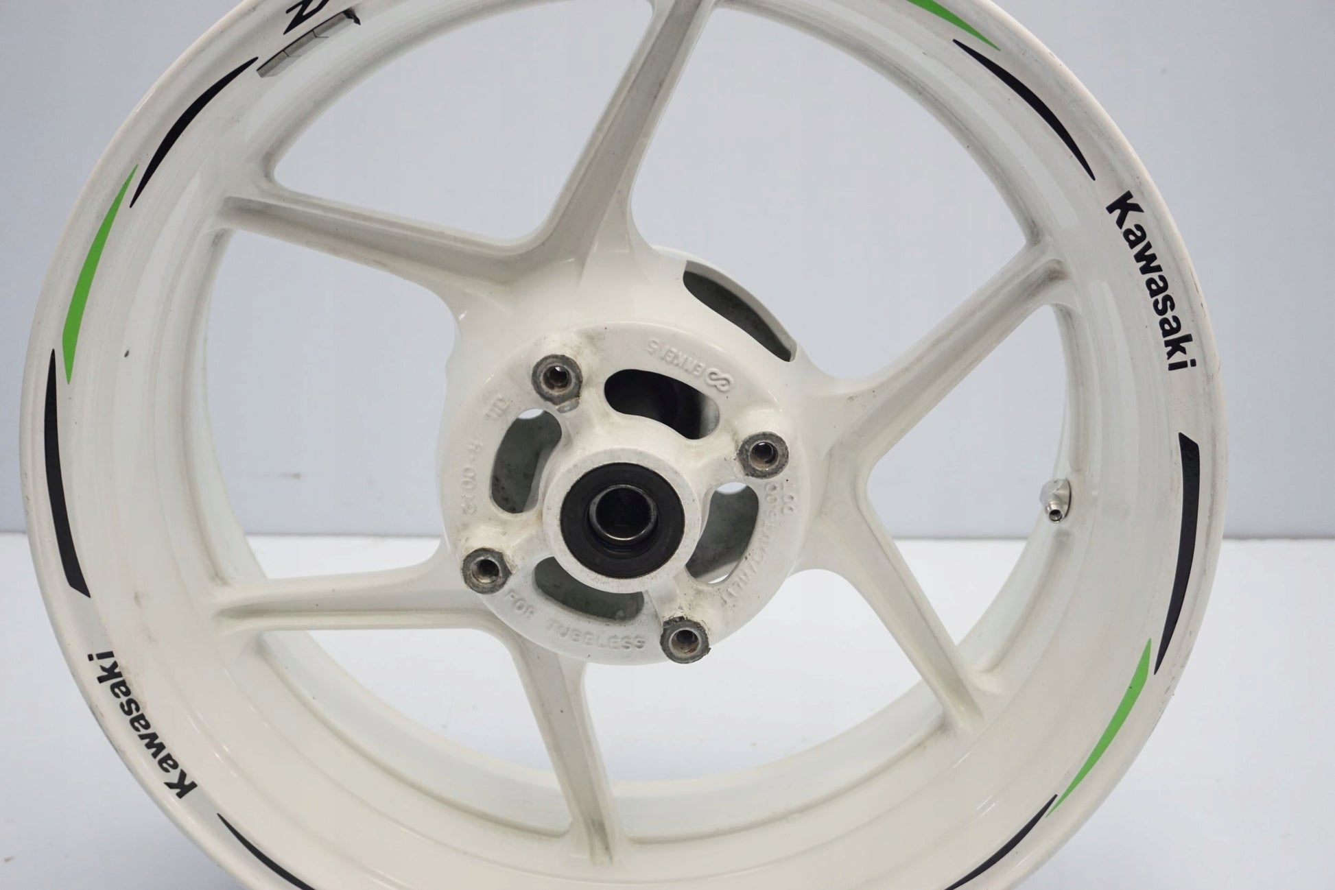 KAWASAKI ZX-10R 08-10 Felge hinten Wheel Hinterrad 7