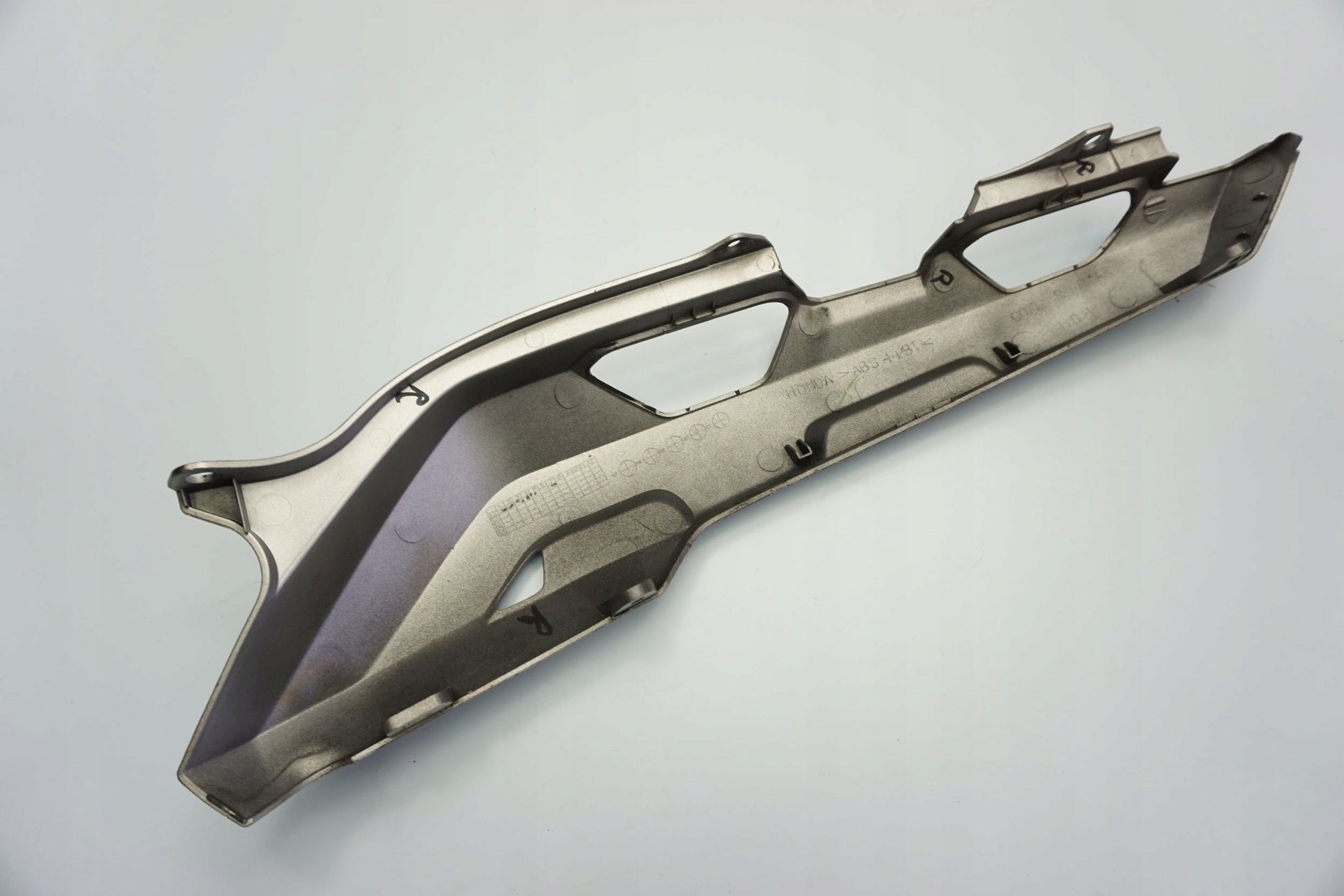 HONDA VFR 1200 X CROSSTOURER Heckverkleidung Verkleidung Heck rechts 9