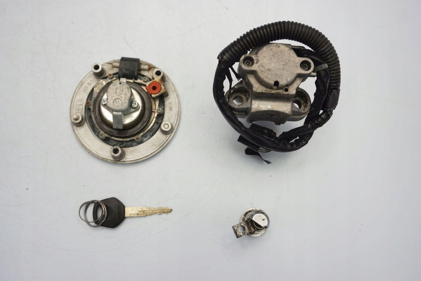 SUZUKI GSX 1250 FA 10-16 Schlosssatz Zündschloss Lock Set