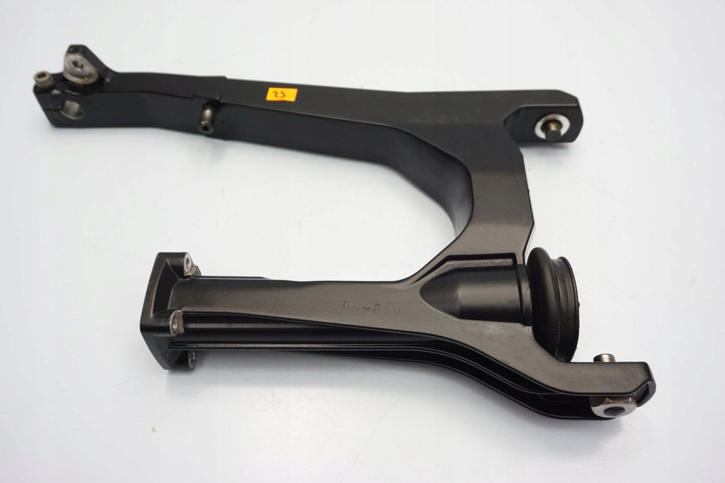 MOTO GUZZI V7 III STONE Schwinge Hinterradschwinge swing arm 3