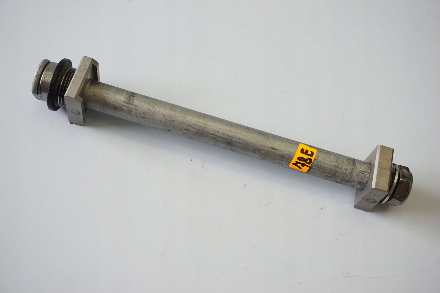 HONDA CBR 1000RR SC59 12-16 Hinterachse Achse hinten Radachse rear axle