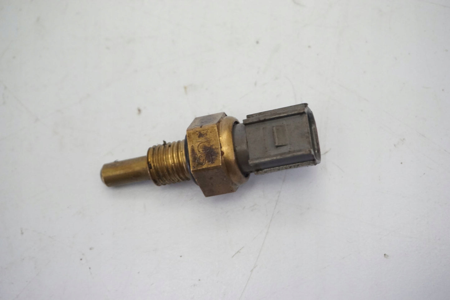 HONDA CB 650 F 14-19 Temperatursensor Thermostat Temperature sensor