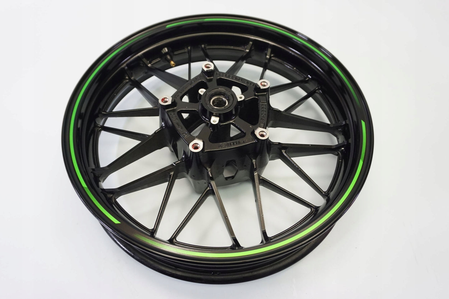 KAWASAKI Z 900 RS CAFE 18-22 Felge vorne Wheel Vorderrad 9