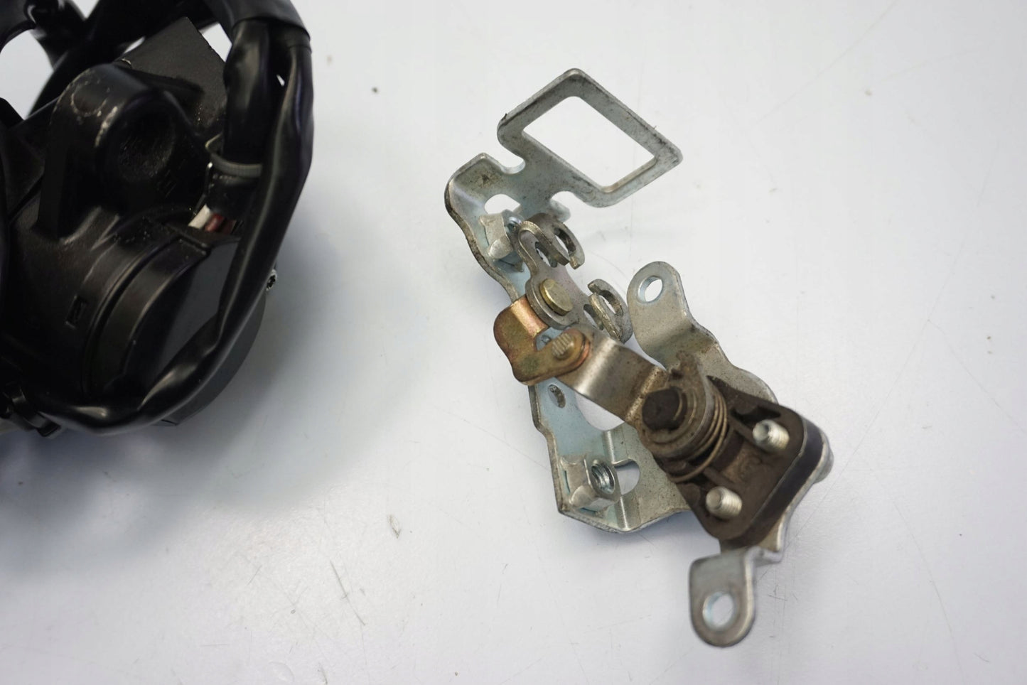 KAWASAKI ZZR-1400 05-11 Schlosssatz Zündschloss Lock Set 12