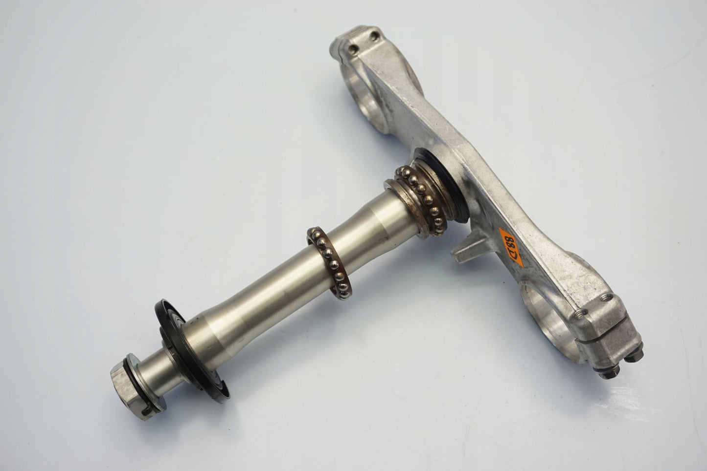 KAWASAKI ZX-12R 00-06 untere Gabelbrücke Triple Clamp unten 2