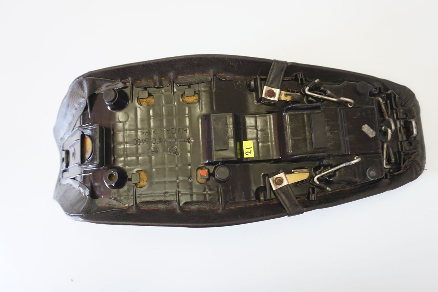 HONDA FMX 650 05-07 Sitzbank Fahrer Sozius Sitz seat 6