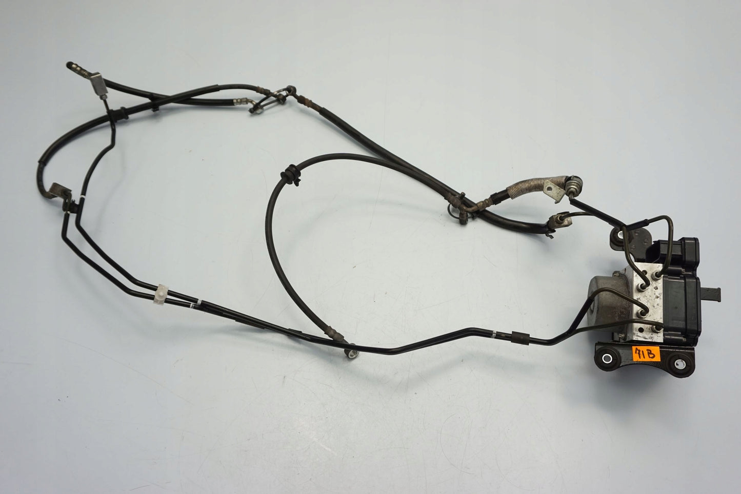 SUZUKI DL 1000 V-STROM 14-16 ABS Pumpe Druckmodulator 5