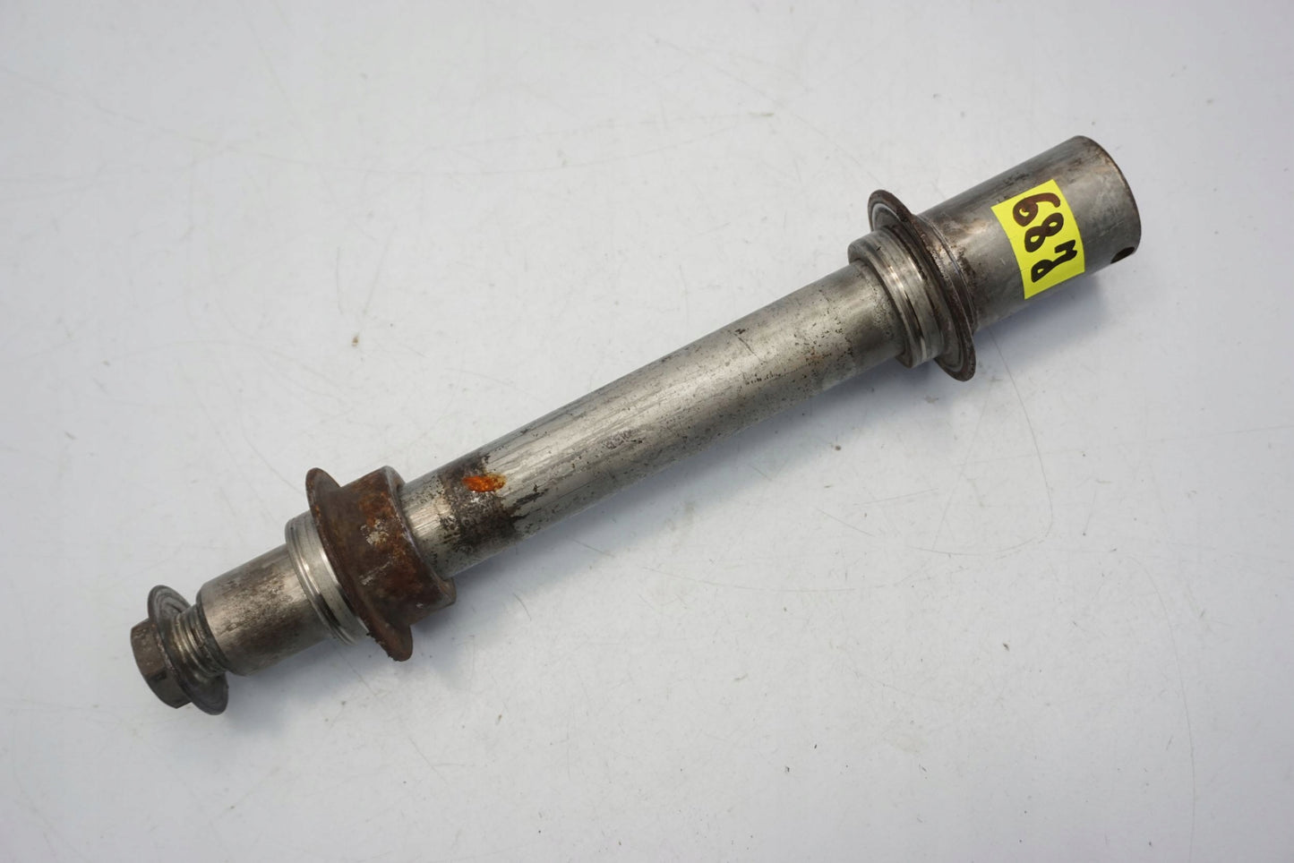 HONDA ST 1300 PAN EUROPEAN 02-13 Vorderachse Achse vorne Radachse front axle 4