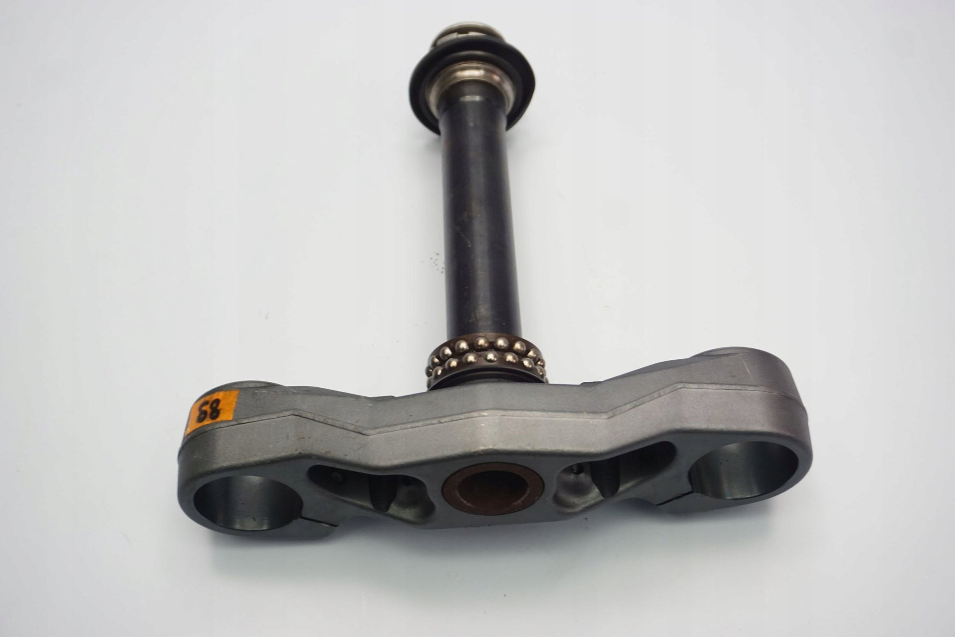 MOTO GUZZI BREVA V 1100 untere Gabelbrücke Triple Clamp unten 6