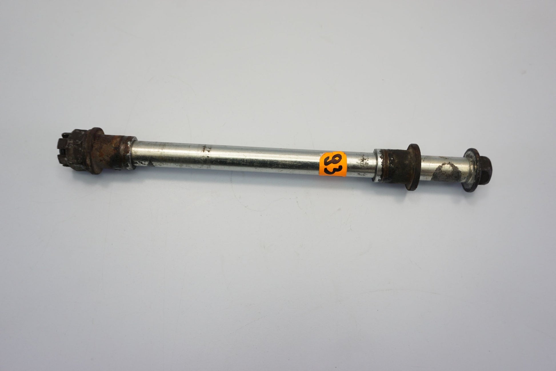 KAWASAKI Z-300 15-18 Vorderachse Achse vorne Radachse front axle 5