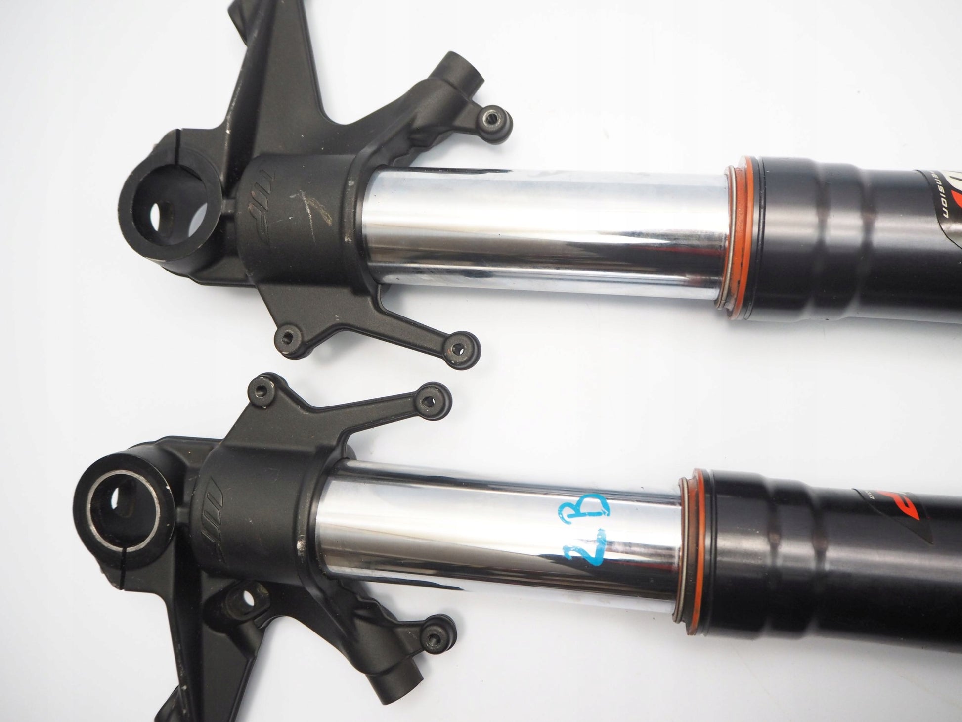 KTM 1290 SUPER DUKE 14-16 Gabel Gabelholme Fork Suspension Fourche Forcella Horquilla 2