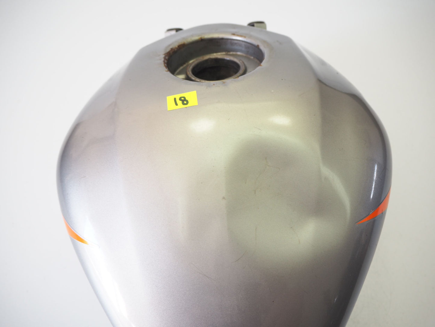 HONDA CBR 125 R JC50 11-16 Kraftstofftank Benzintank Fuel Tank