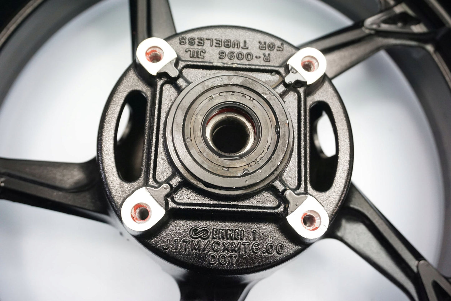 KAWASAKI Z1000 10-13 Felge hinten Wheel Hinterrad 3