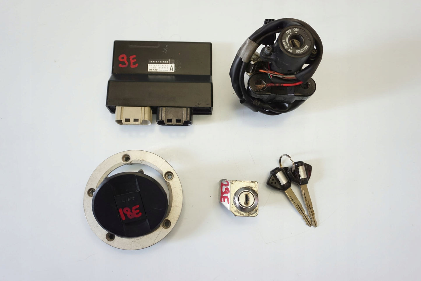 SUZUKI GSX-R 1000 K9-L6 Schlosssatz Zündschloss Lock Set