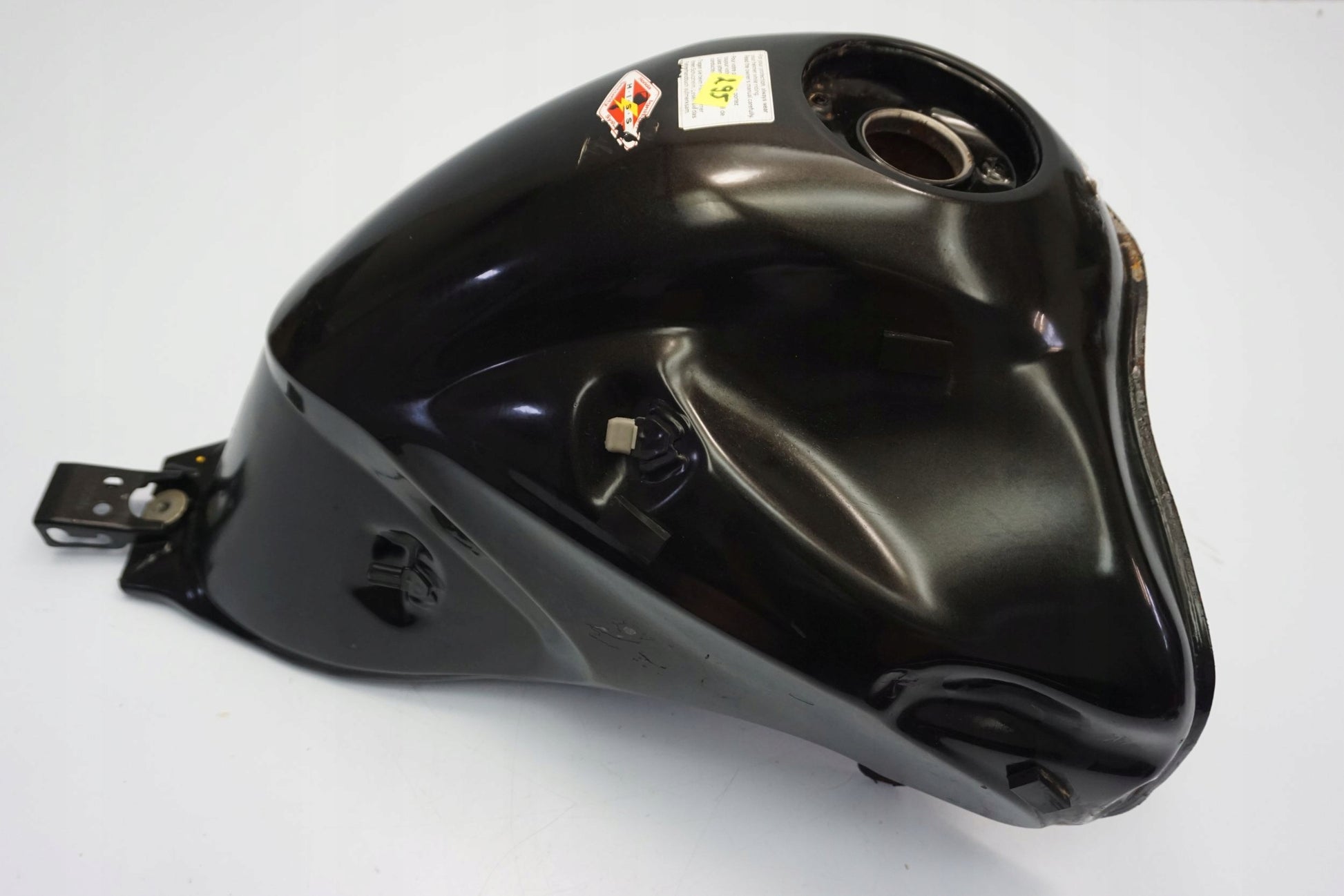 HONDA XL 700 V TRANSALP 08-11 Kraftstofftank Benzintank Fuel Tank 15