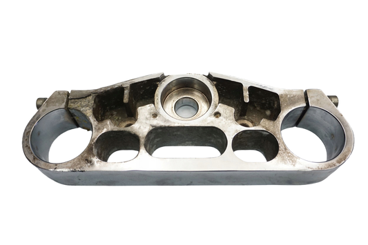 HYOSUNG GV 650 AQUILA 05-11 obere Gabelbrücke Triple Clamp oben 1