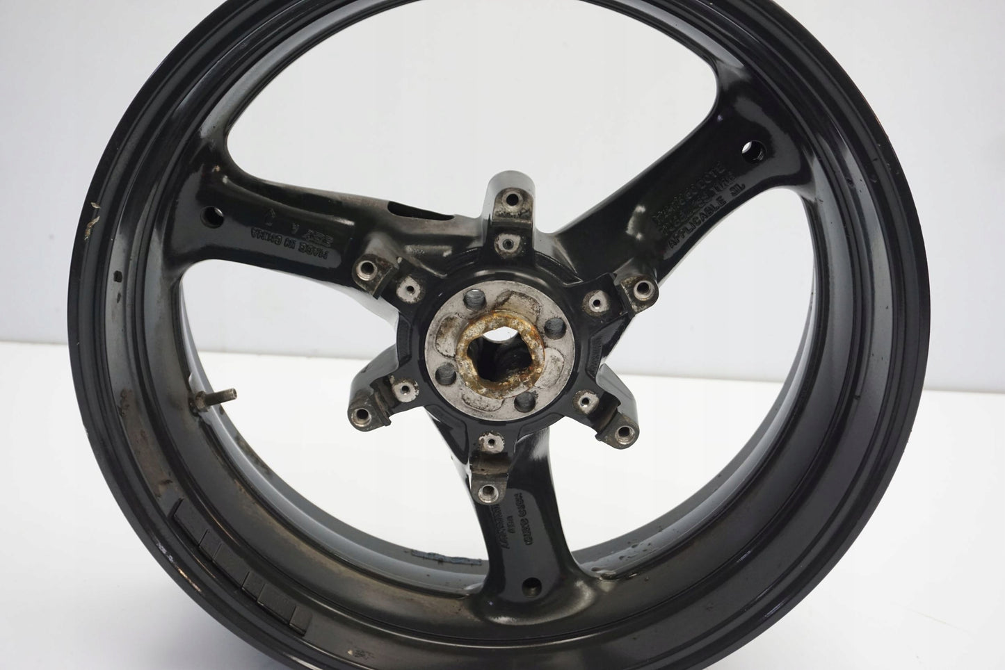 MOTO GUZZI 1200 SPORT V4 06-13 Felge hinten Wheel Hinterrad 7