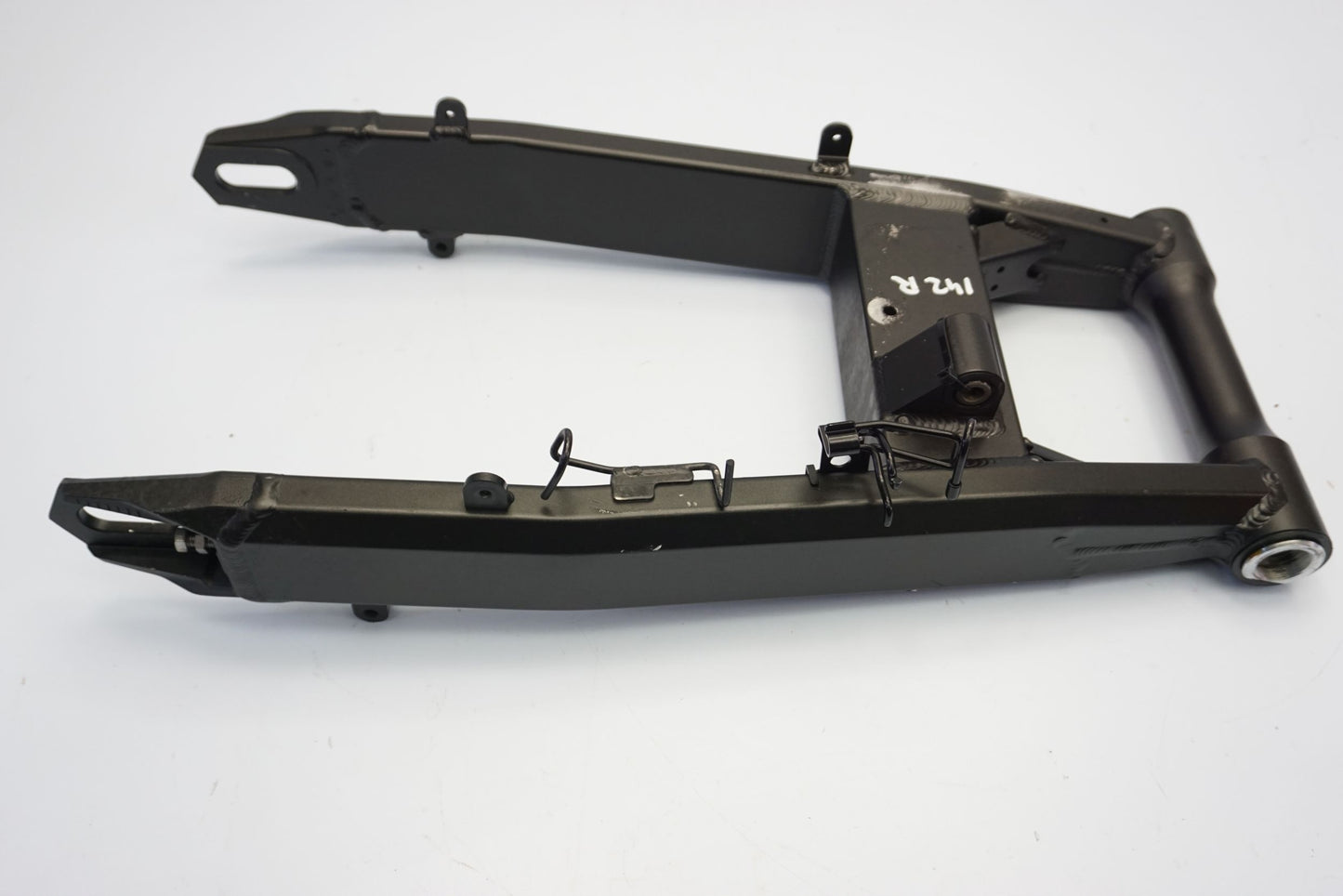 KAWASAKI Z-900 17-19 Schwinge Hinterradschwinge swing arm 4