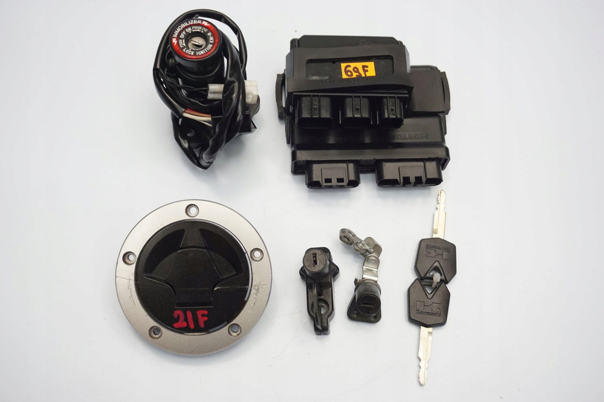 KAWASAKI ZZR-1400 05-11 Schlosssatz Zündschloss Lock Set 11