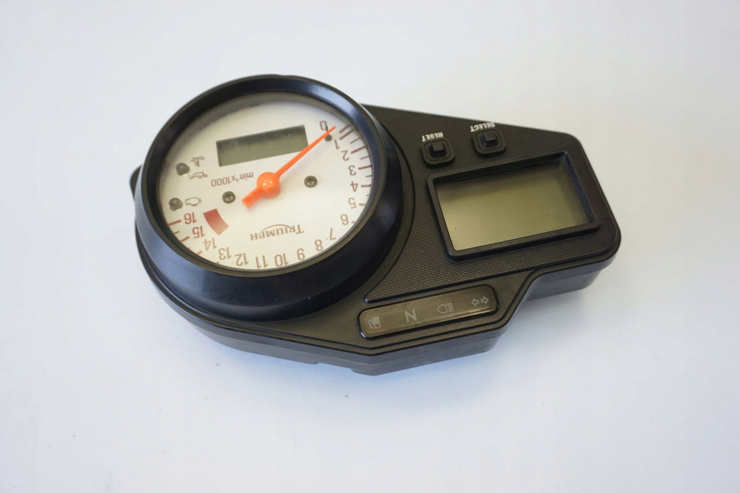 TRIUMPH SPEED FOUR 02-06 Tacho Tachometer Cockpit Speedometer