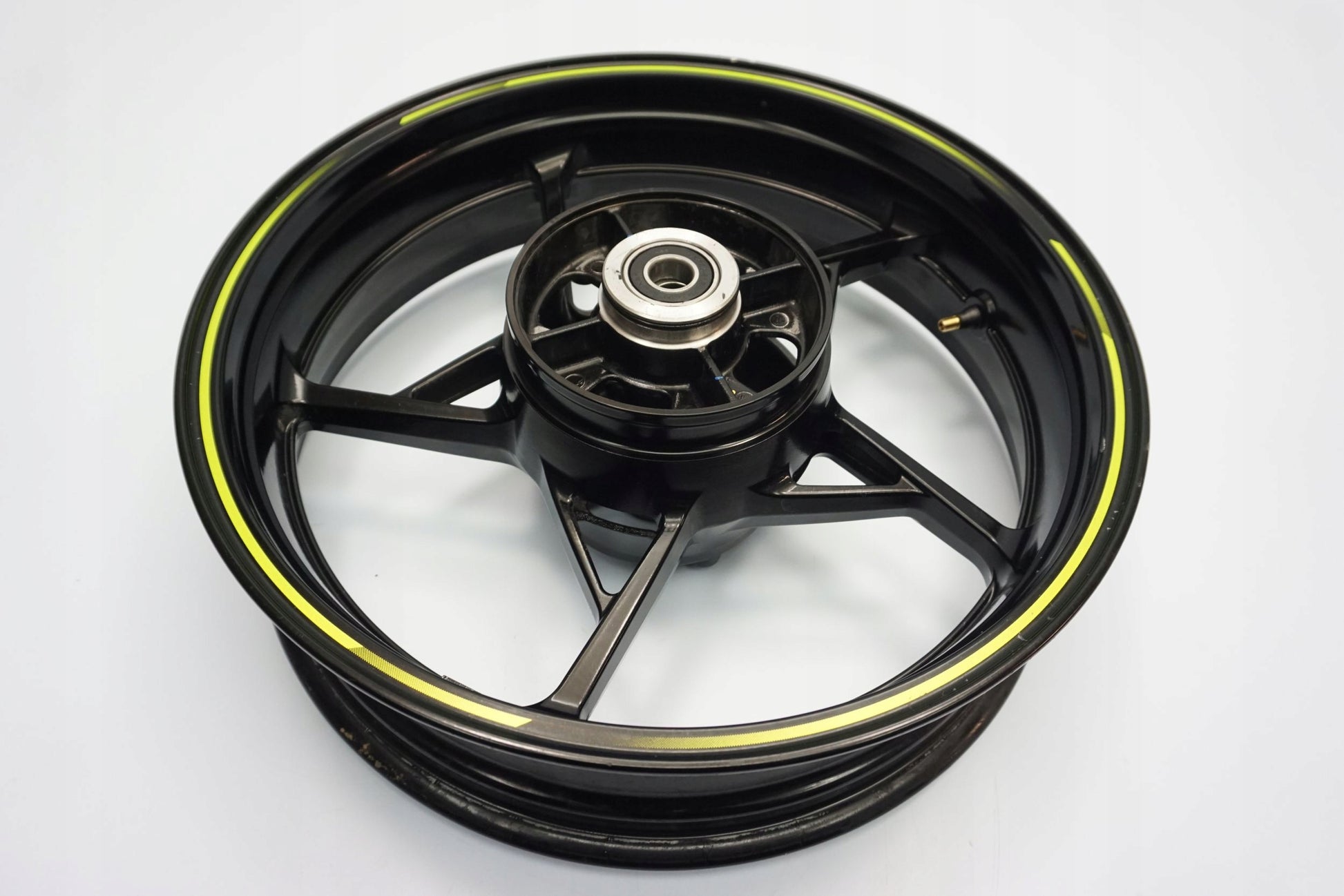 KAWASAKI Z 650 20- Felge hinten Wheel Hinterrad 7