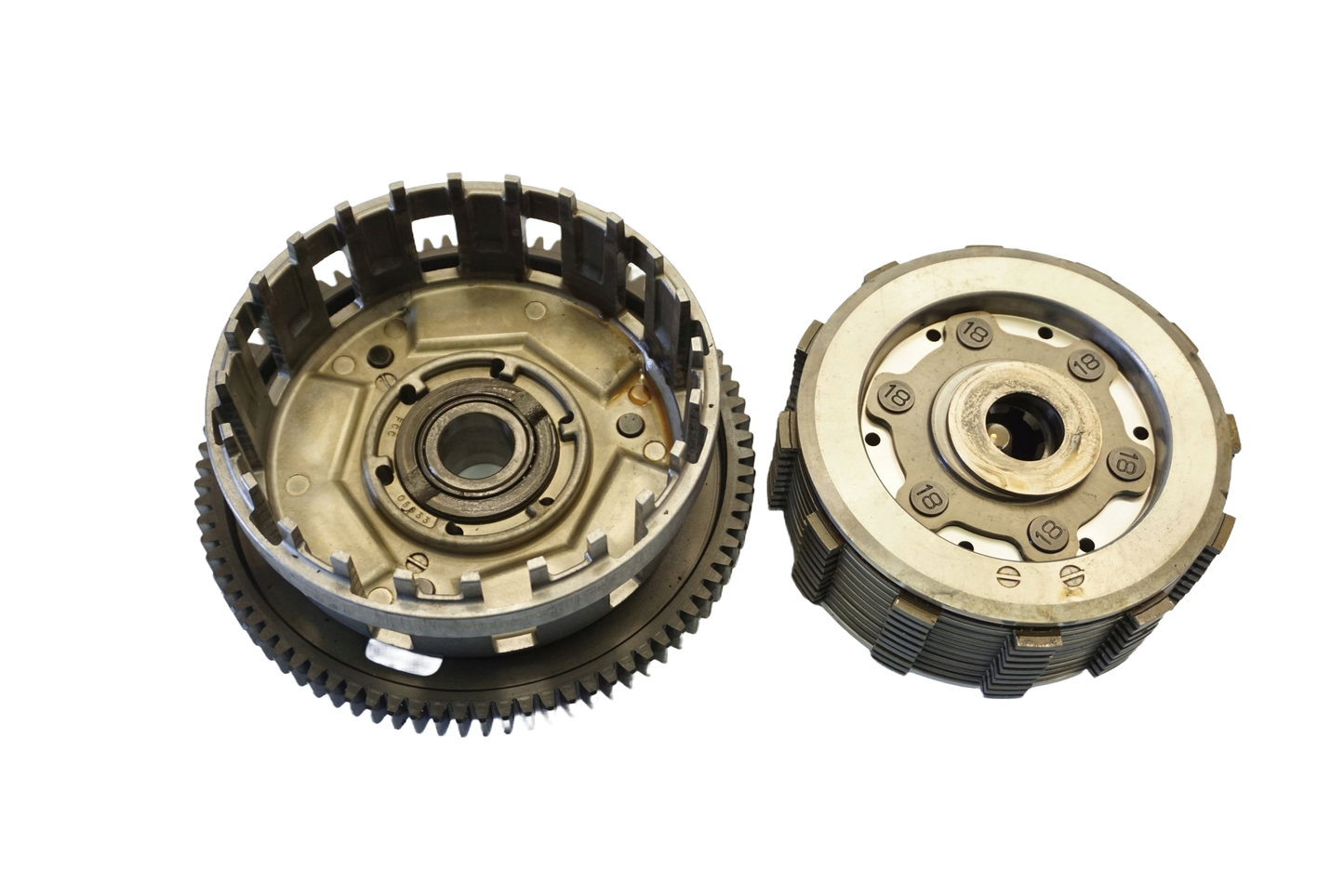 SUZUKI GSX 1400 01-08 Kupplung Kupplungskorb Clutch