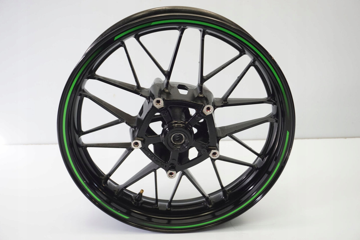 KAWASAKI Z 900 RS CAFE 18-22 Felge vorne Wheel Vorderrad 2