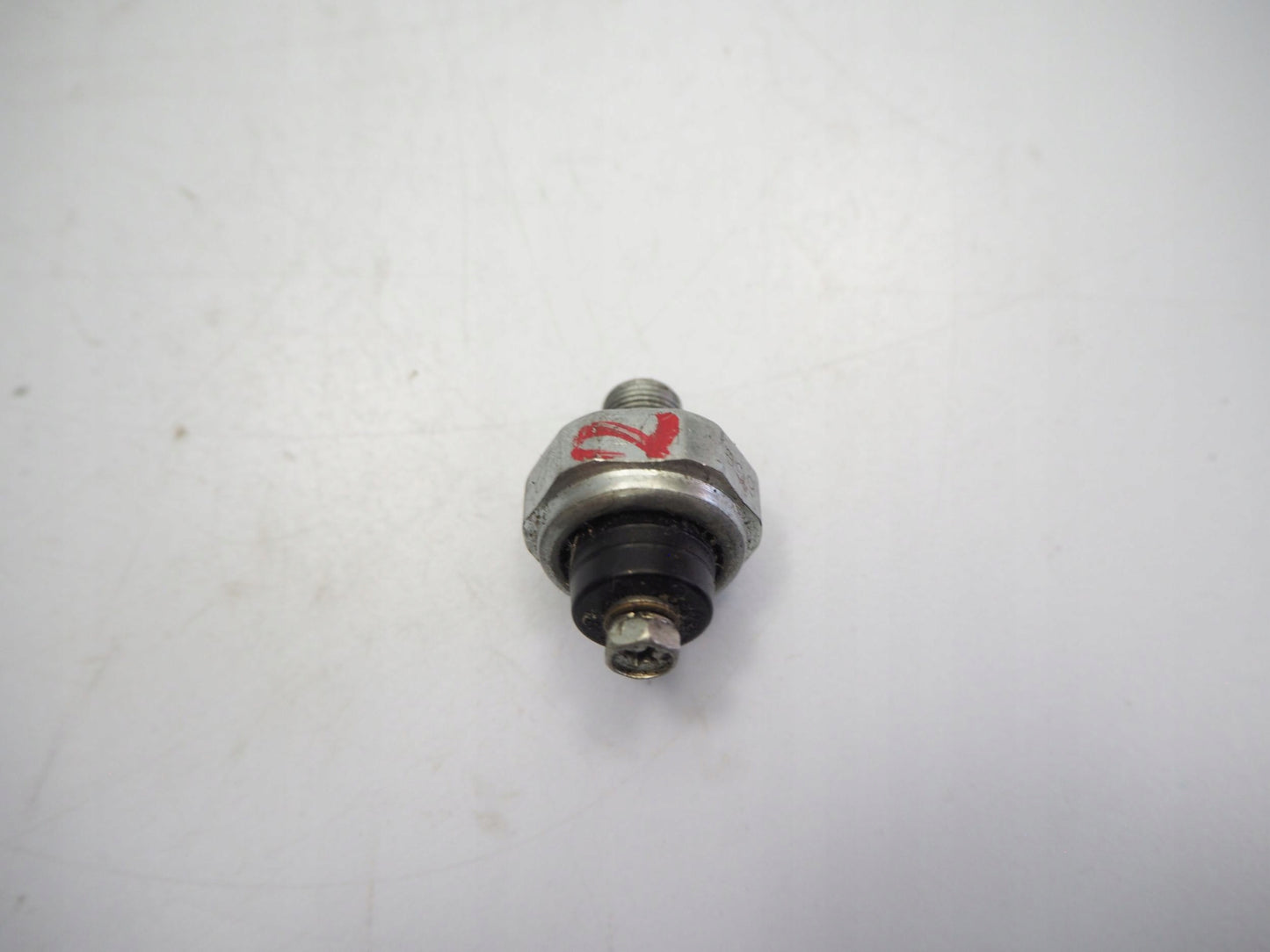 SUZUKI GSF 650 BANDIT 05-06 Öldrucksensor Öldruckschalter Oil Pressure Switch