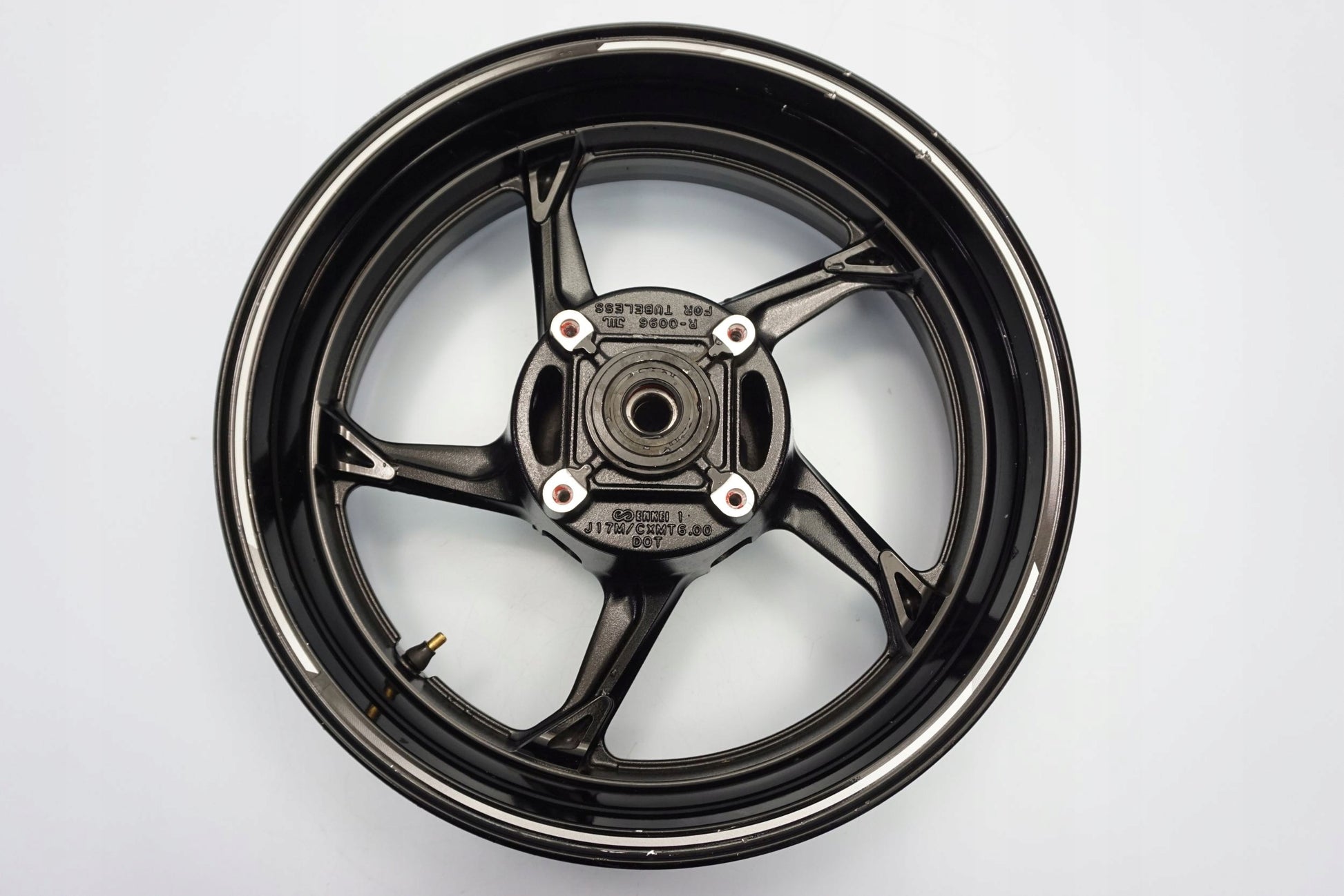 KAWASAKI Z1000 10-13 Felge hinten Wheel Hinterrad 8
