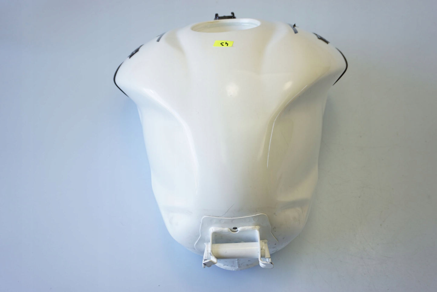 TRIUMPH STREET TRIPLE 660 17- Kraftstofftank Benzintank Fuel Tank