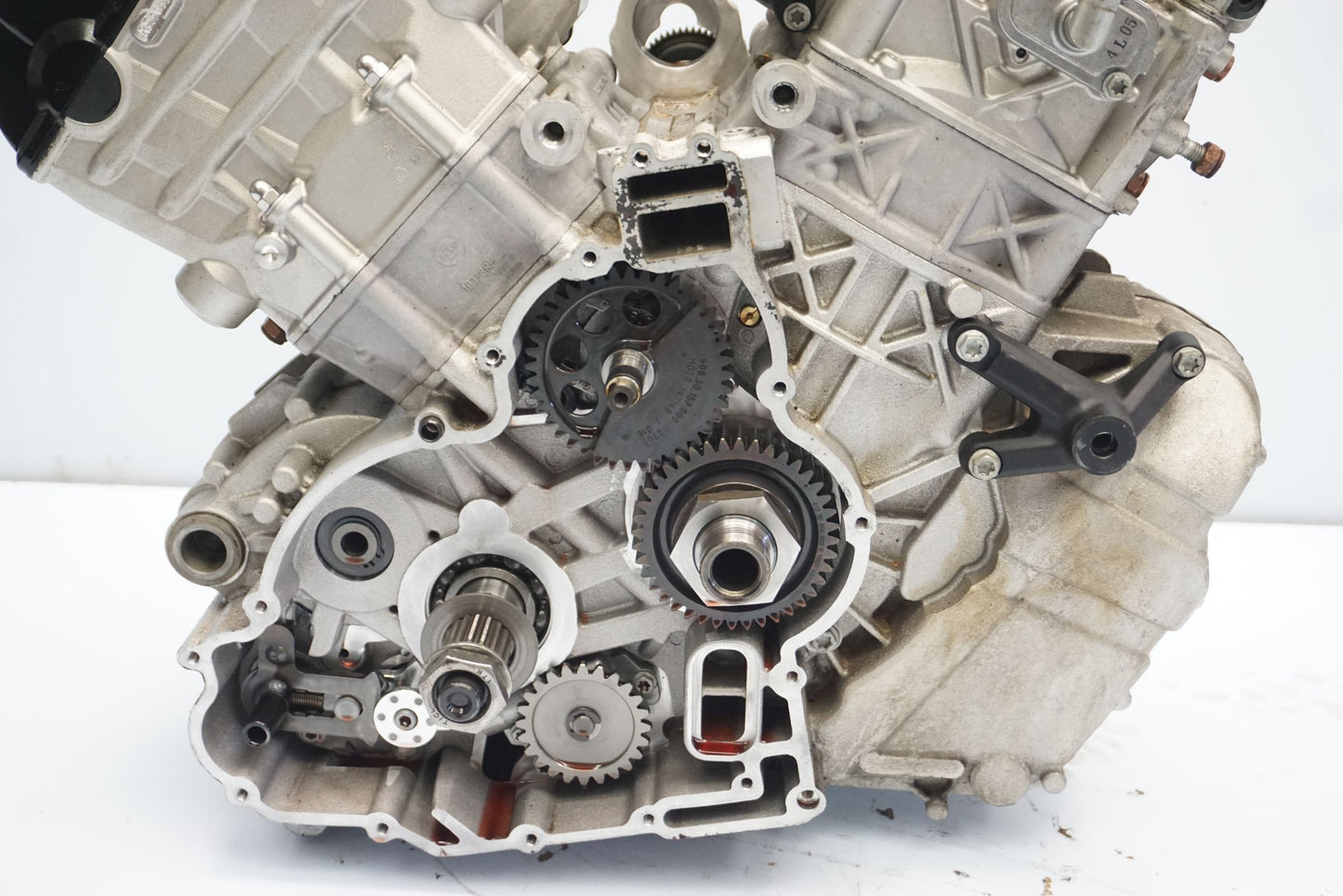 KTM 1050 ADVENTURE 15- Motor Motorblock Engine 2