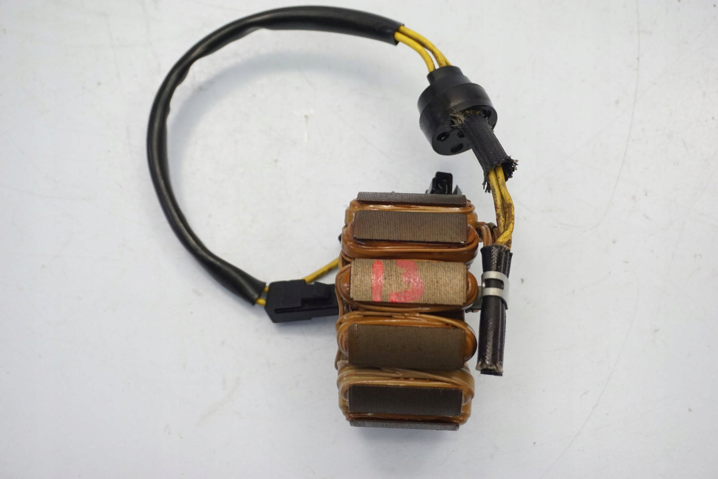 KAWASAKI ZX-10R 04-05 Lichtmaschine Stator Generator Lima Alternator 8