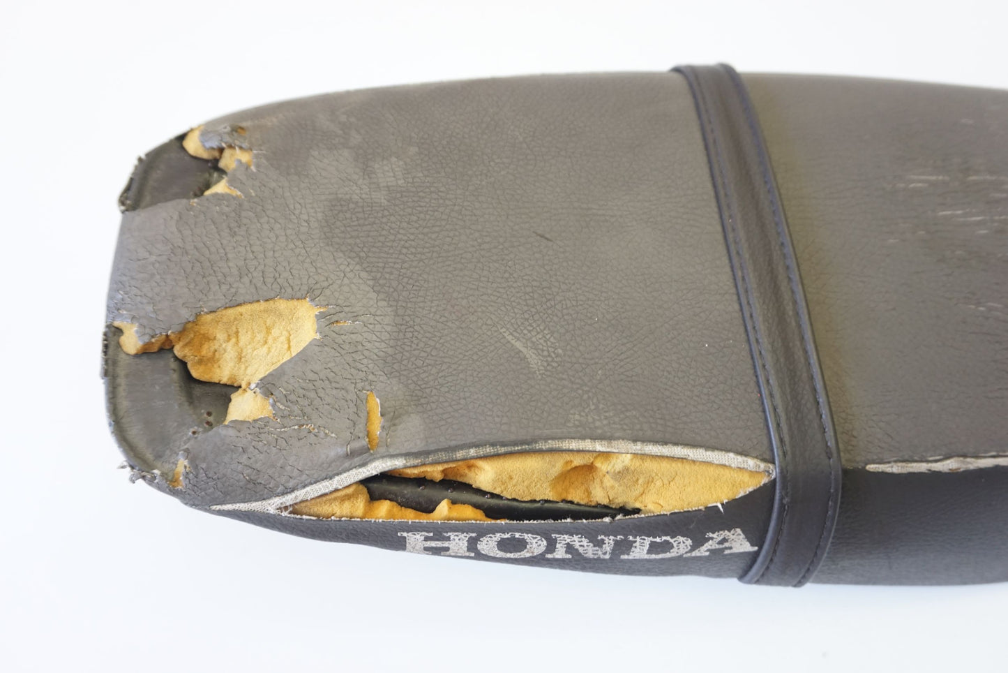 HONDA FMX 650 05-07 Sitzbank Fahrer Sozius Sitz seat 15