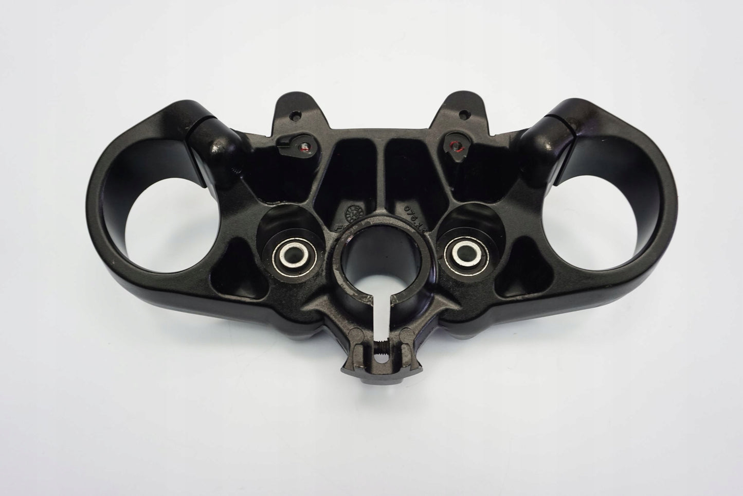 DUCATI DIAVEL 1200 obere Gabelbrücke Triple Clamp oben