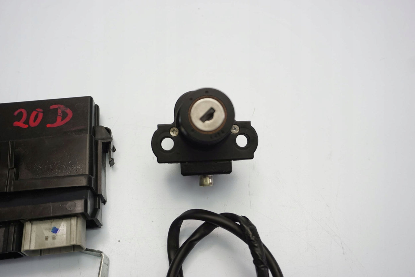 HONDA VFR 1200 F 09-16 Schlosssatz Zündschloss Lock Set 4