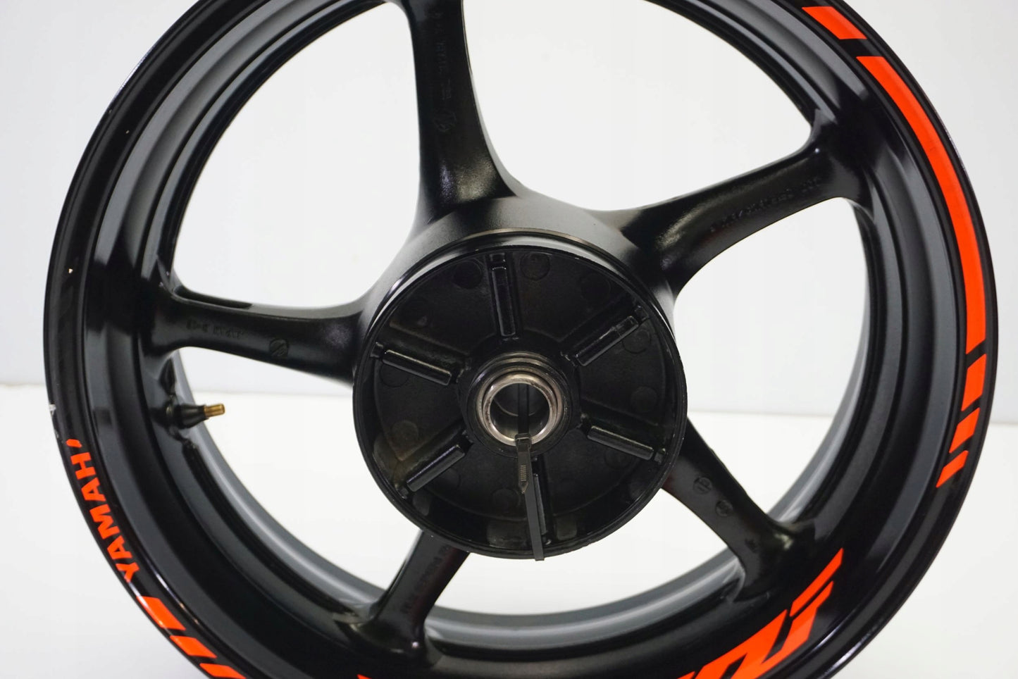 YAMAHA YZF-R6 RJ11 06-07 Felge hinten Wheel Hinterrad