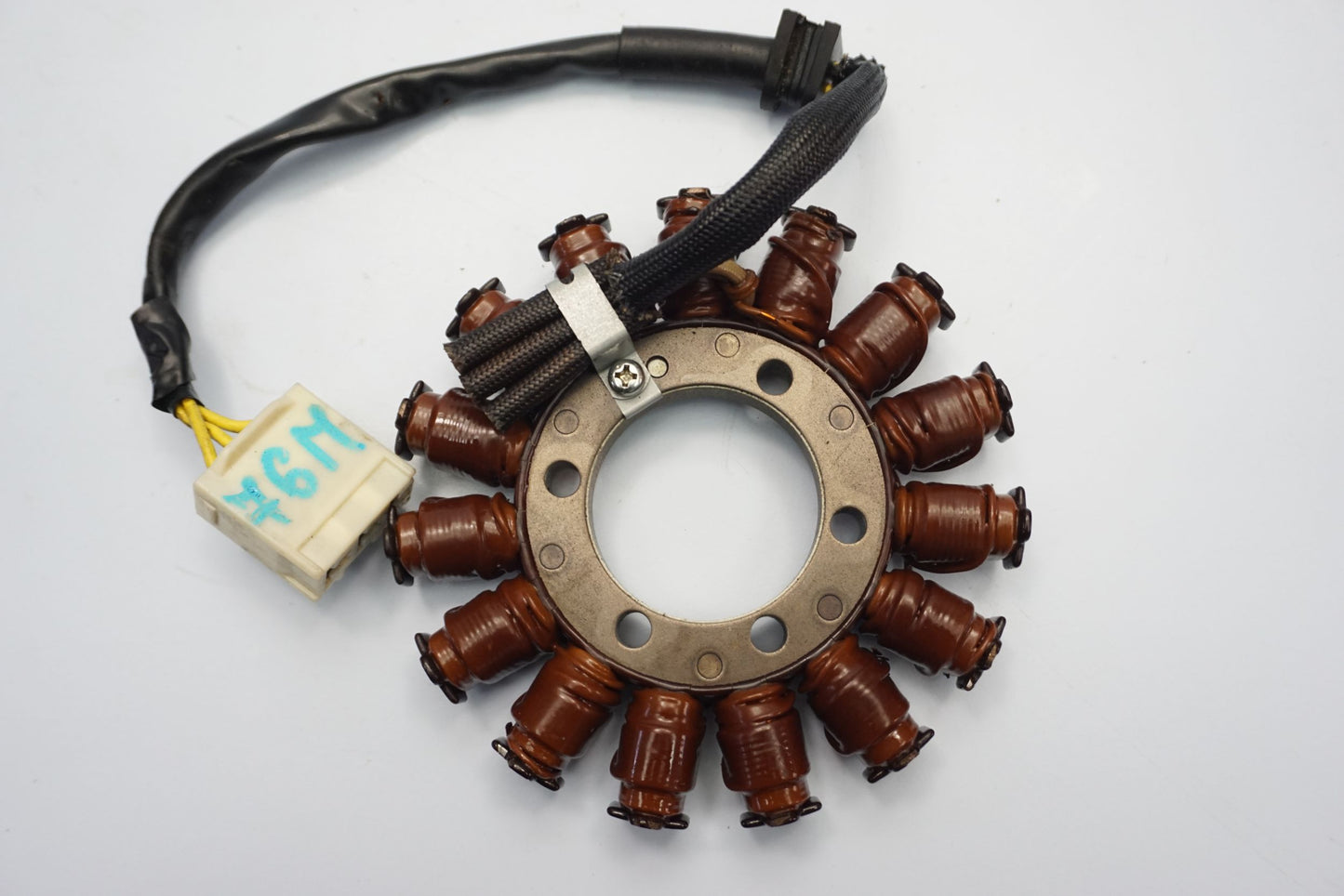 HONDA CBR 600RR PC40 13-18 Lichtmaschine Stator Generator Lima Alternator