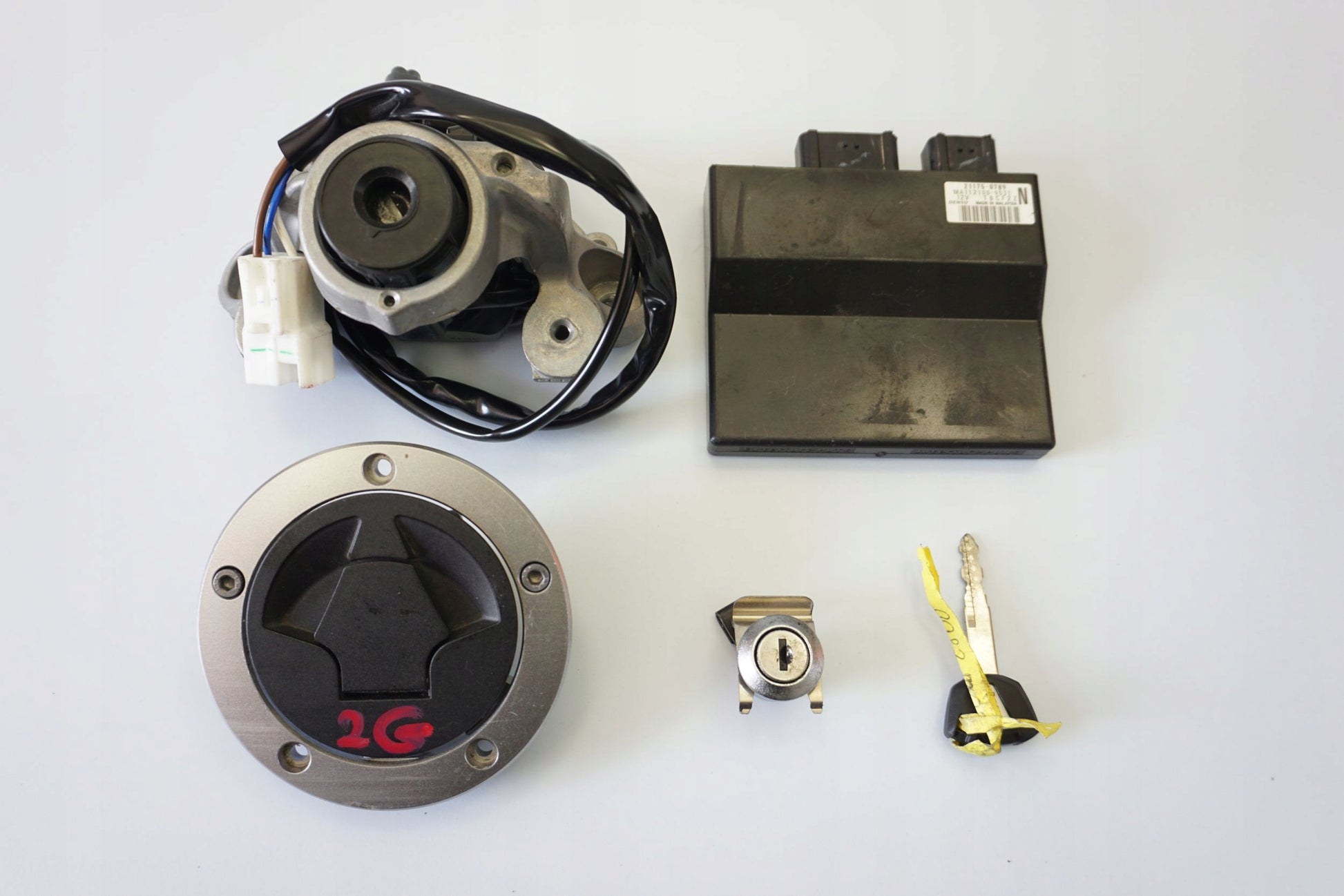 KAWASAKI Z-800 13-17 Schlosssatz Zündschloss Lock Set 7