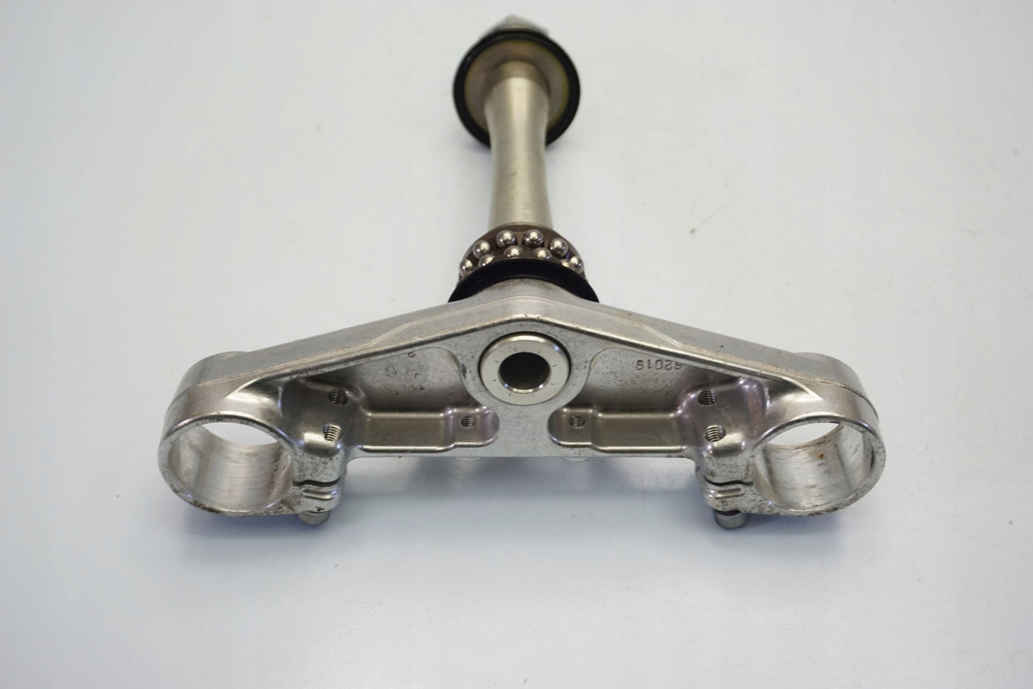 YAMAHA YZF-R6 RJ05 RJ09 03-05 untere Gabelbrücke Triple Clamp unten