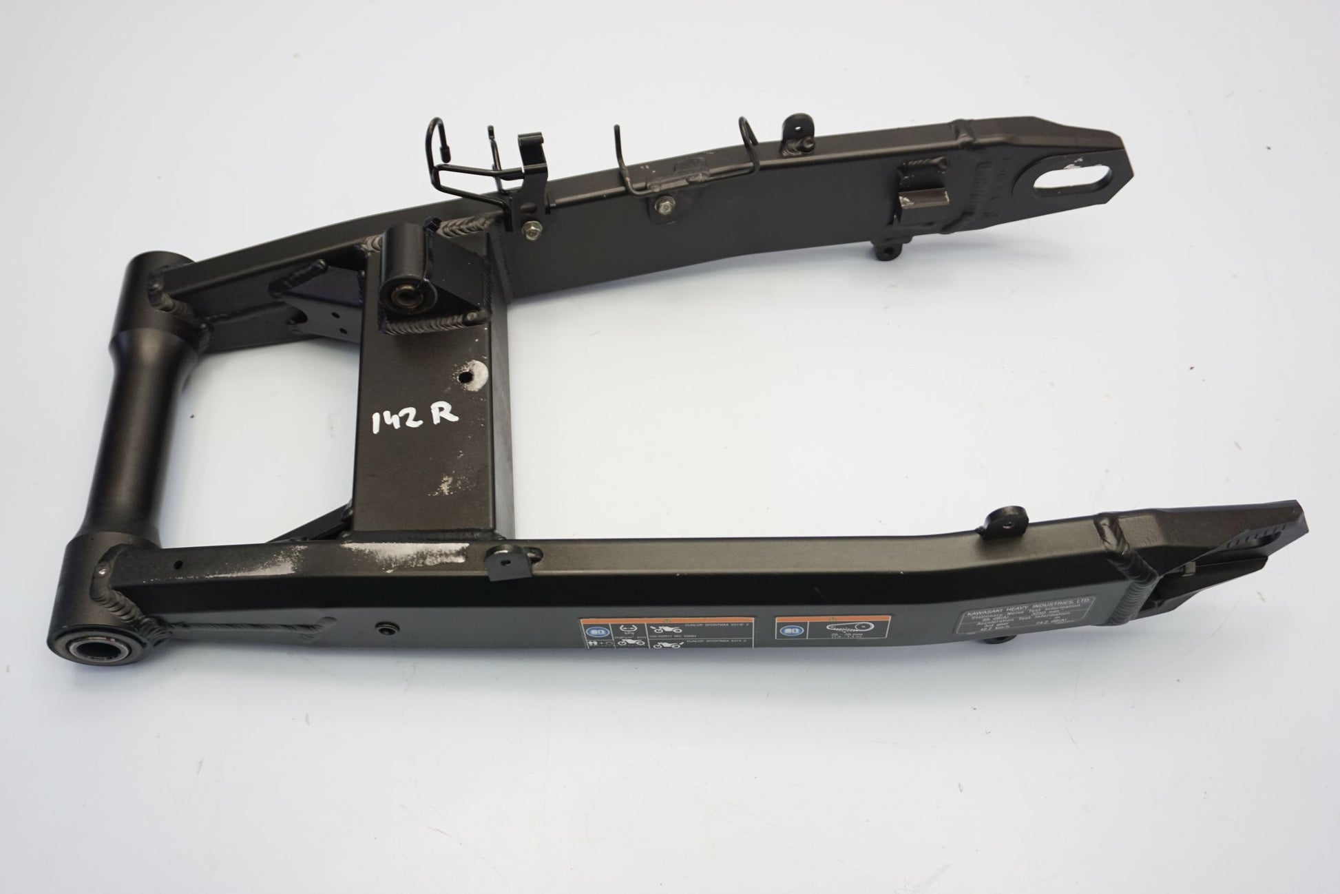 KAWASAKI Z-900 17-19 Schwinge Hinterradschwinge swing arm 2