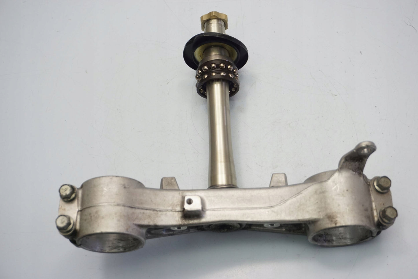 SUZUKI GSX-R 1300 HAYABUSA 08-16 untere Gabelbrücke Triple Clamp unten