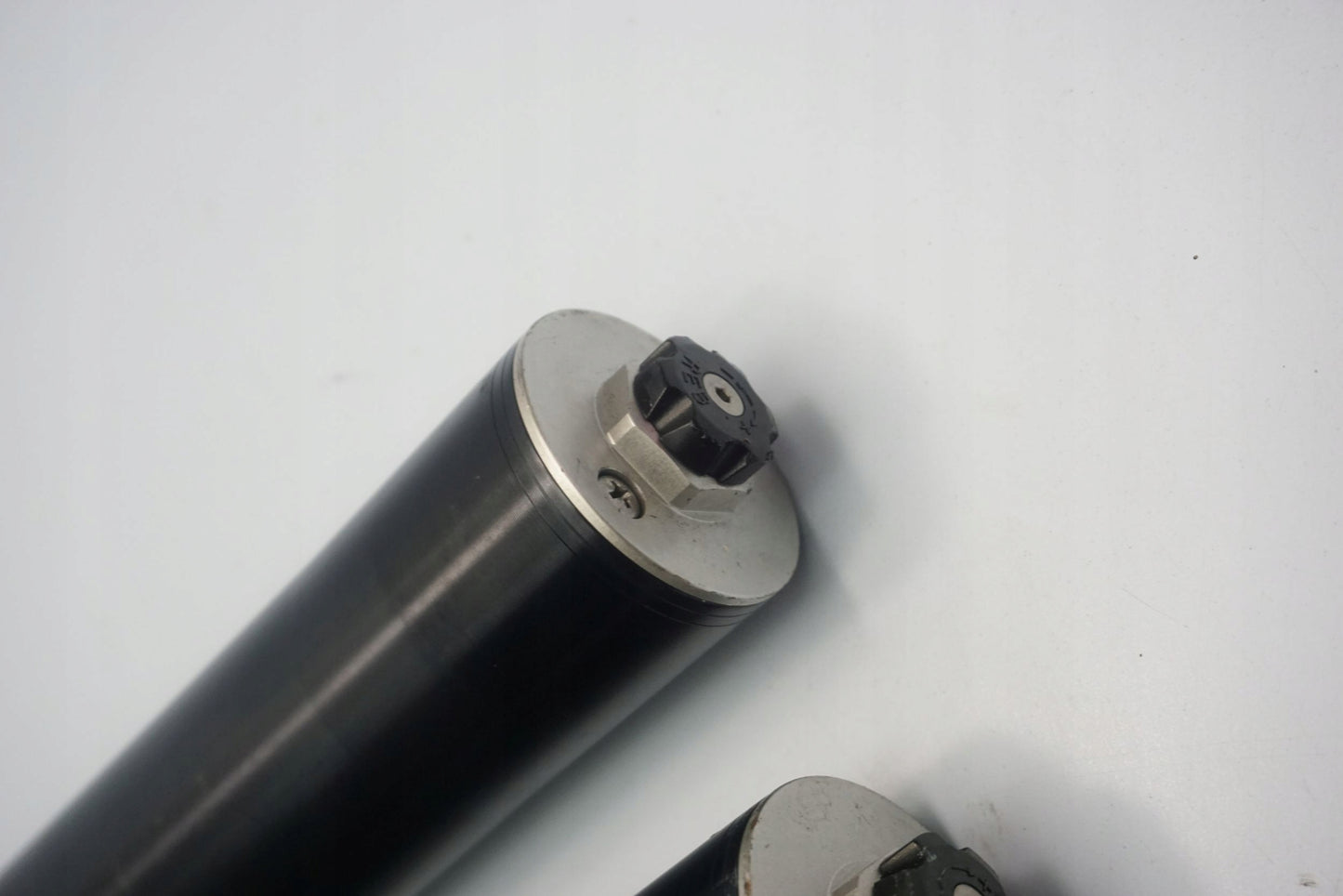 KTM 690 SMC 09-11 Gabel Gabelholme Fork 4