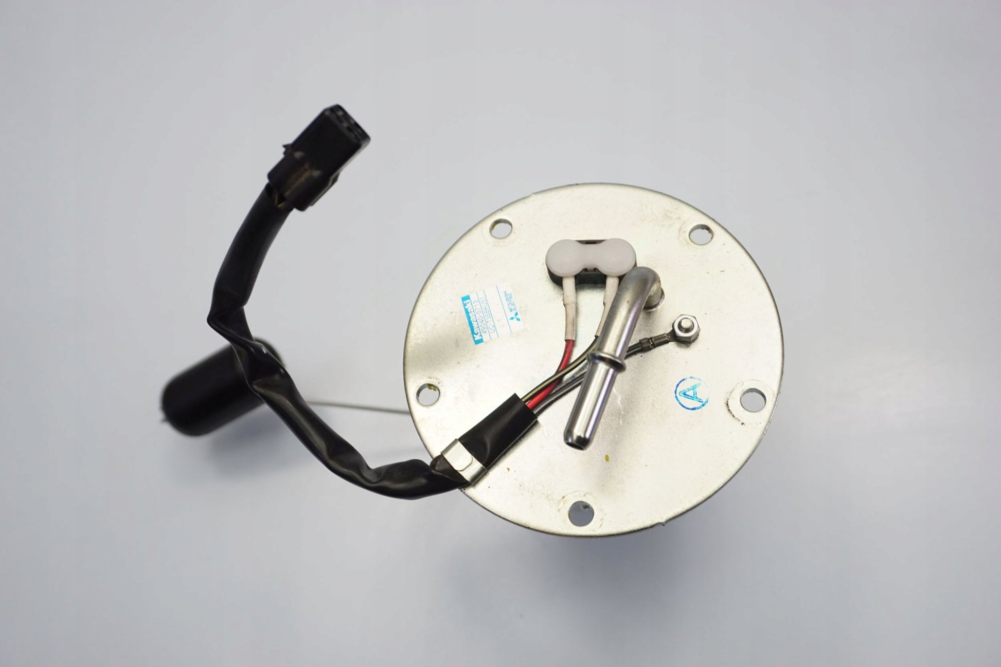 KAWASAKI Z-300 15-18 Benzinpumpe Kraftstoffpumpe Fuel Pump 7