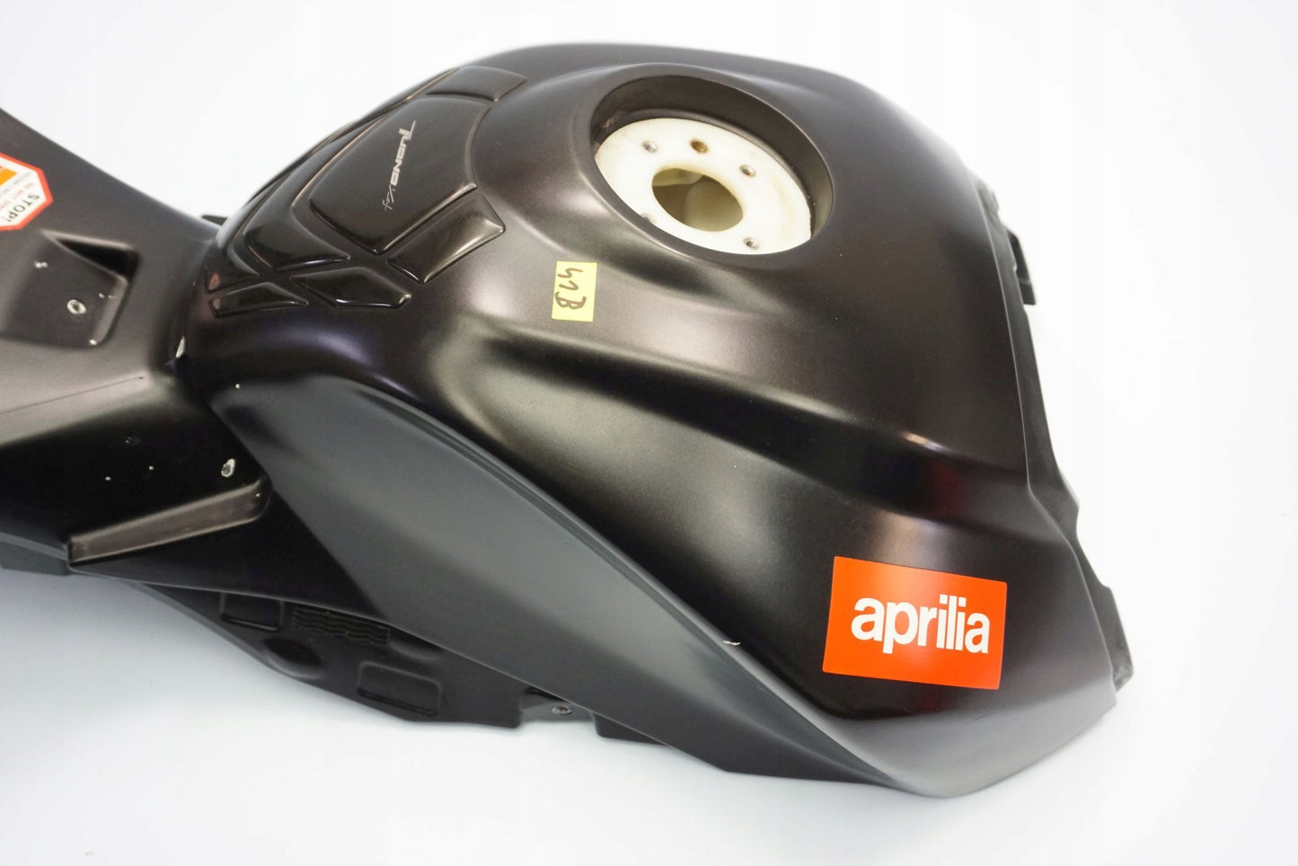 APRILIA TUONO V4 1000 11-16 Kraftstofftank Benzintank Fuel Tank