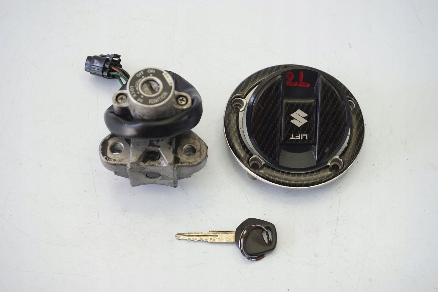 SUZUKI GSF 650 S BANDIT 09-15 Schlosssatz Zündschloss Lock Set