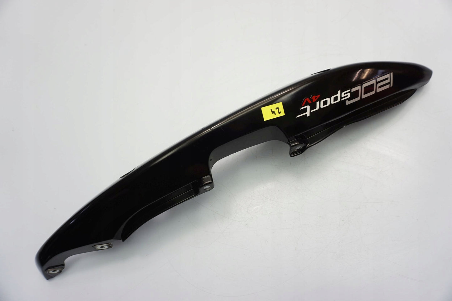 MOTO GUZZI 1200 SPORT V4 06-13 Heckverkleidung Verkleidung Heck rechts 8