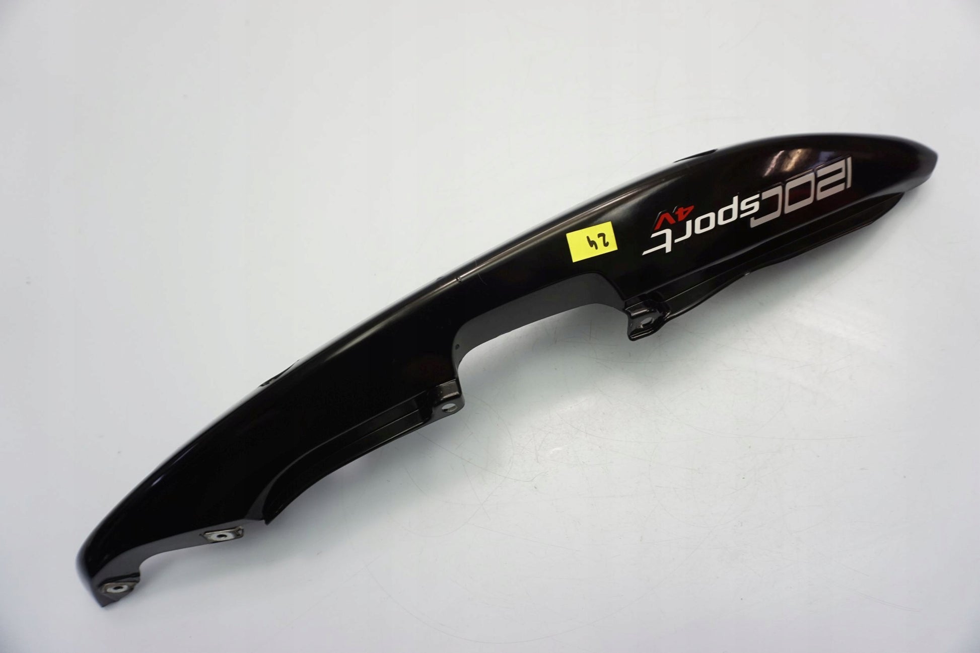 MOTO GUZZI 1200 SPORT V4 06-13 Heckverkleidung Verkleidung Heck rechts 8