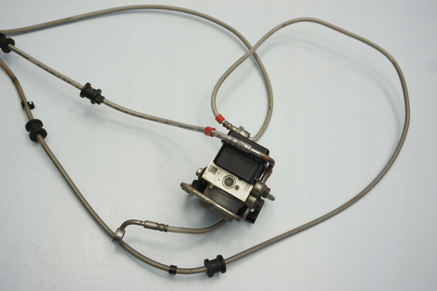 ROYAL ENFIELD HIMALAYAN 400 ABS Pumpe Druckmodulator 7