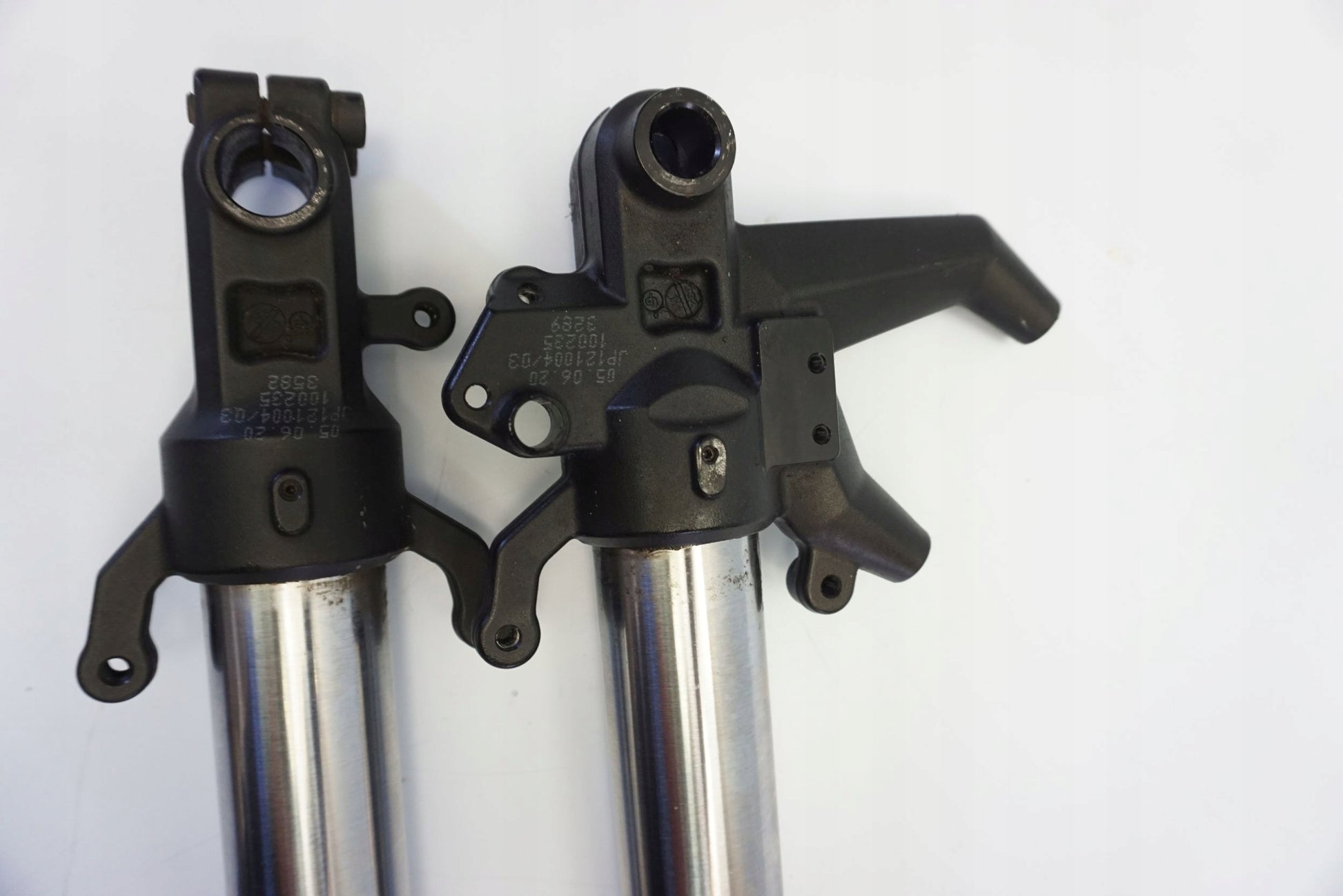 KTM 125 DUKE 17- Gabel Gabelholme Fork Suspension Fourche Forcella Horquilla 9